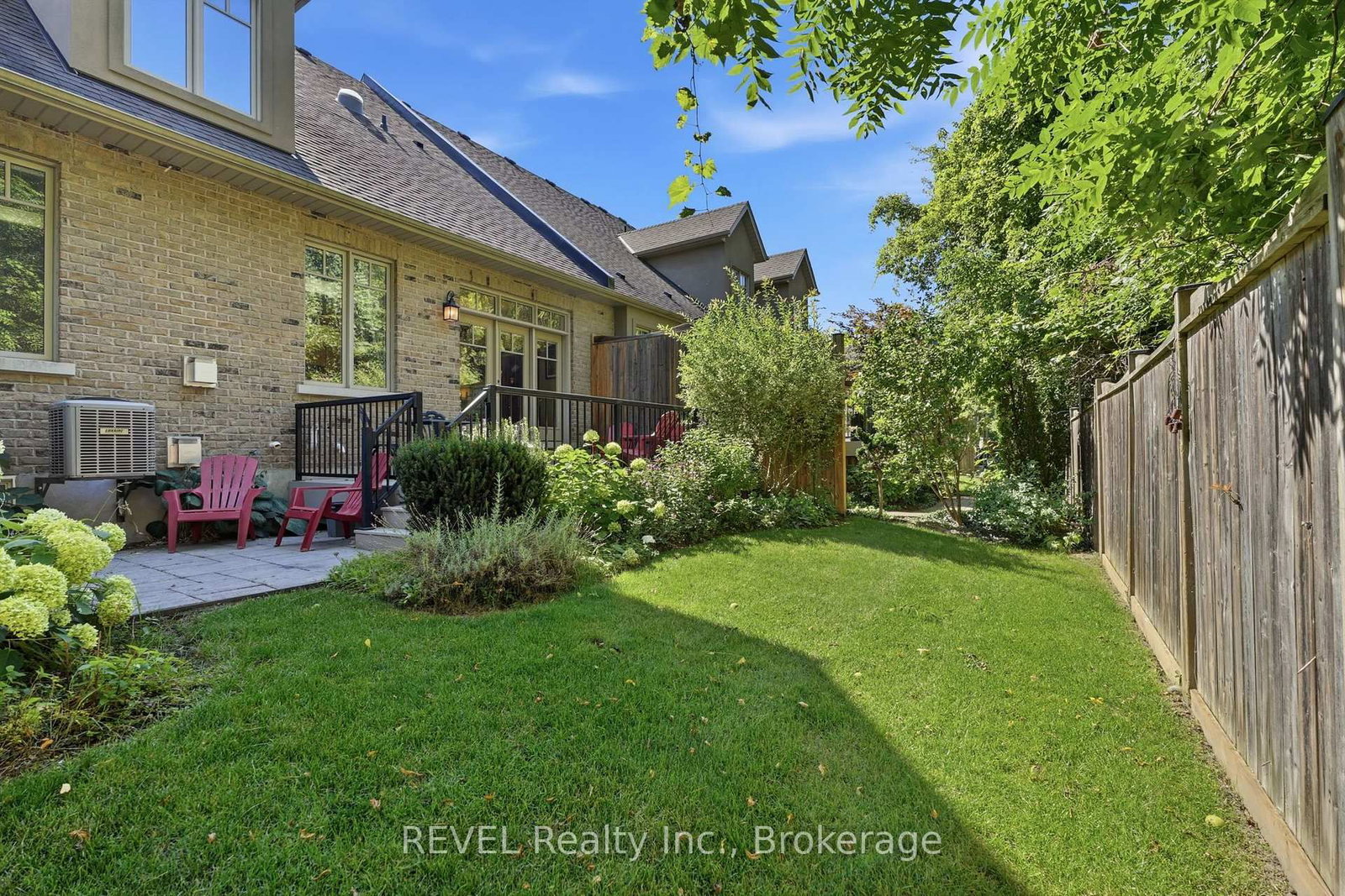 10 Evergreen Lane • Niagara-on-the-Lake, ON photo 45