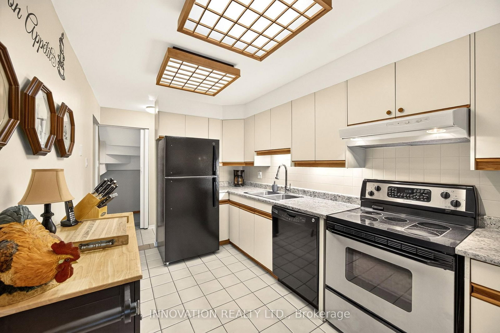 1607 Sommet Place • #45 • Ottawa, ON photo 16