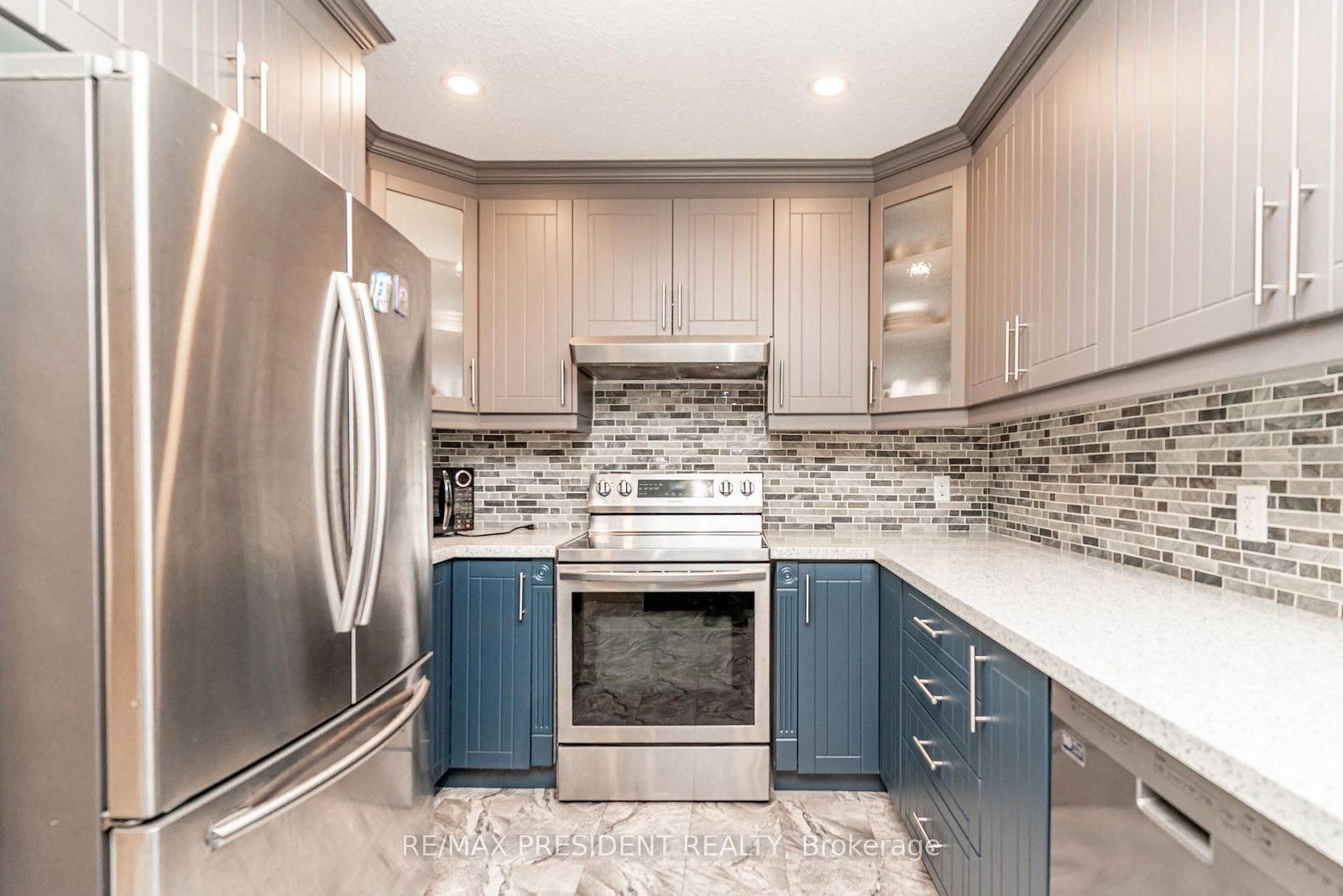 13 Lewis Street • Hamilton, ON photo 15