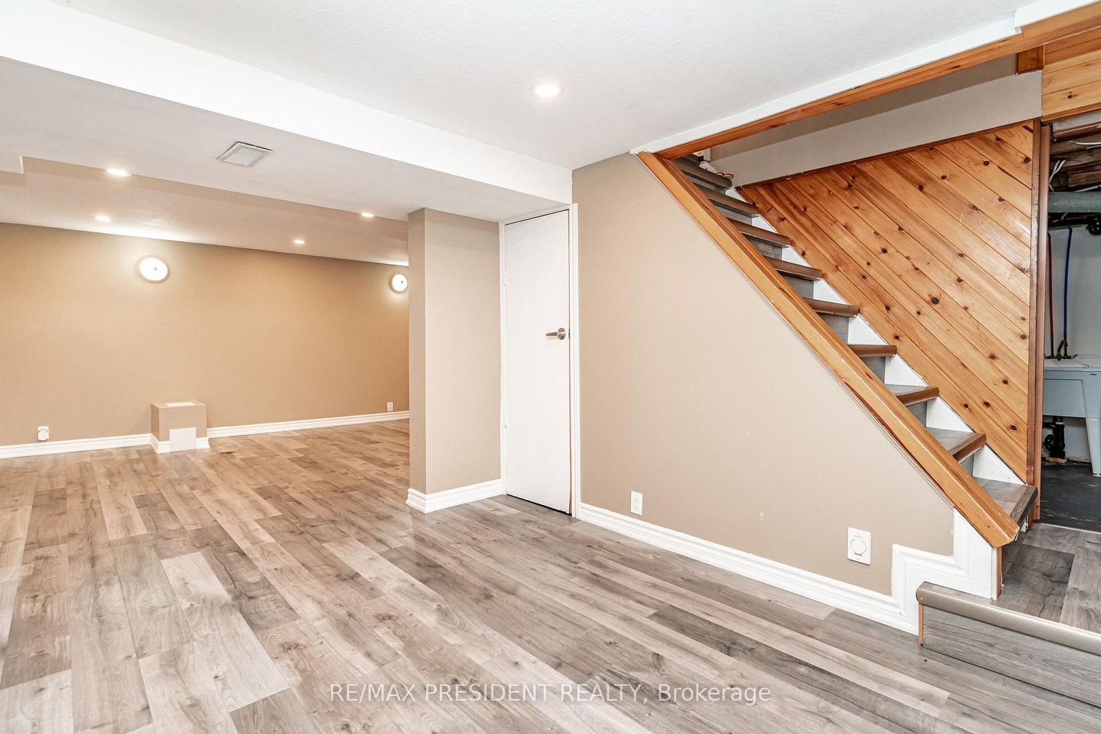 13 Lewis Street • Hamilton, ON photo 31