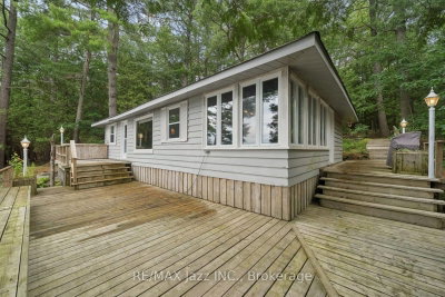 1022 Two Dogs Lane • Algonquin Highlands, ON photo 2