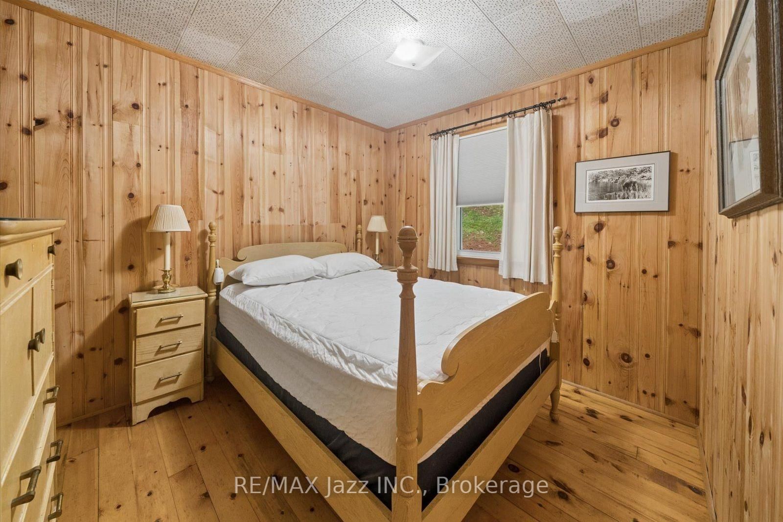 1022 Two Dogs Lane • Algonquin Highlands, ON photo 21
