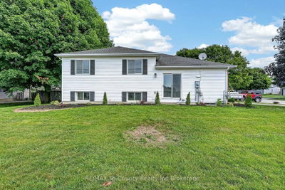 67 Beckett Boulevard • Tillsonburg, ON photo 5