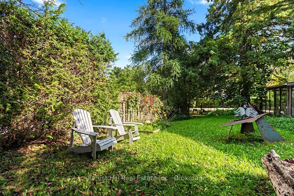 15 Hill Street • Grey Highlands, ON photo 12