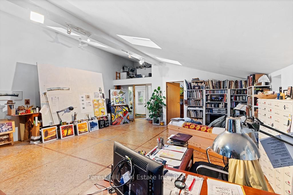 15 Hill Street • Grey Highlands, ON photo 6
