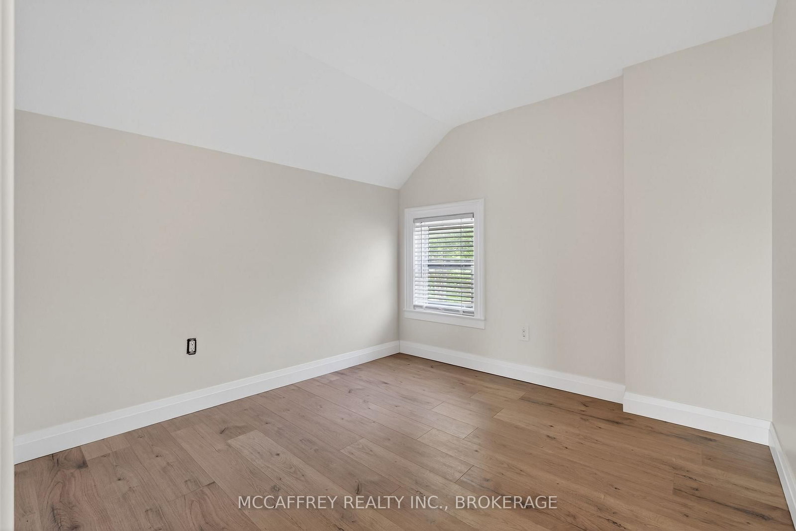 55 Bridge Street W • Greater Napanee, ON photo 28