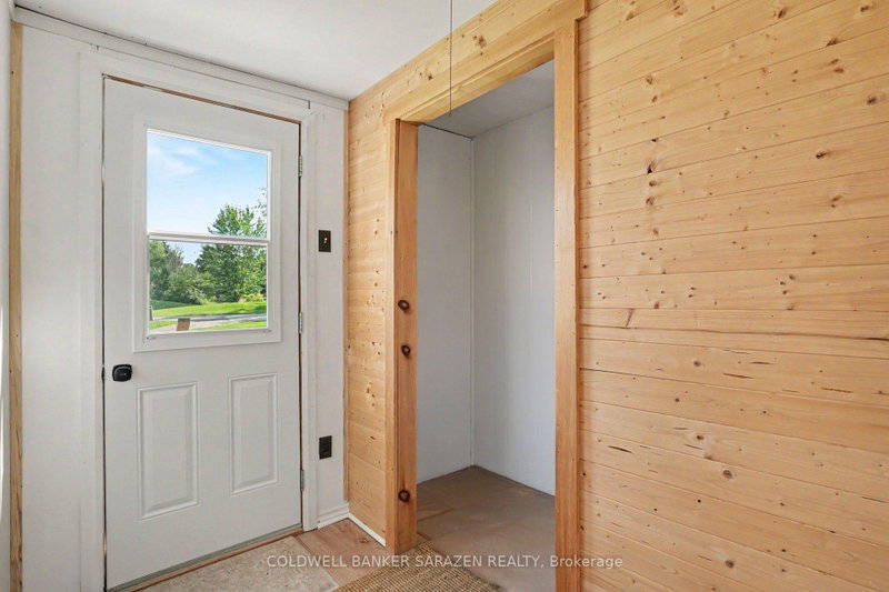 33 B Oakdale Lane