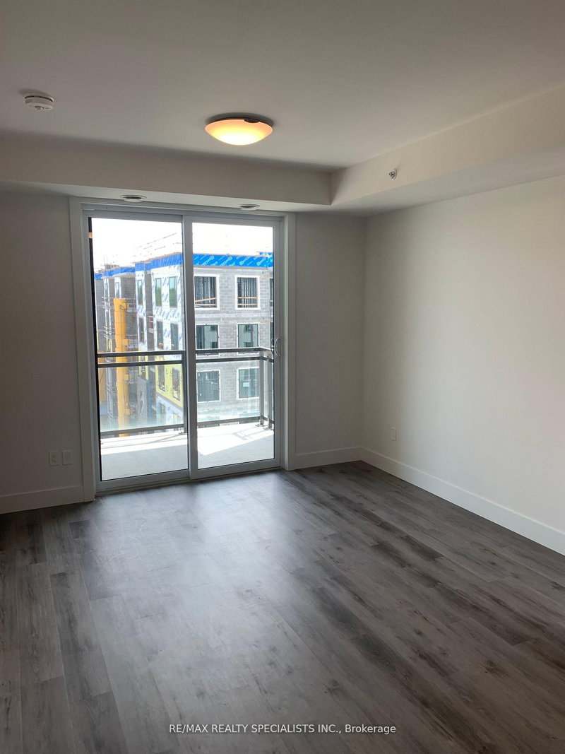 611 - 103 Roger Street