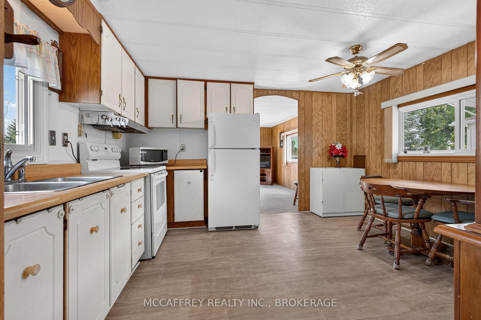 6 Cedar Street • Greater Napanee, ON photo 13