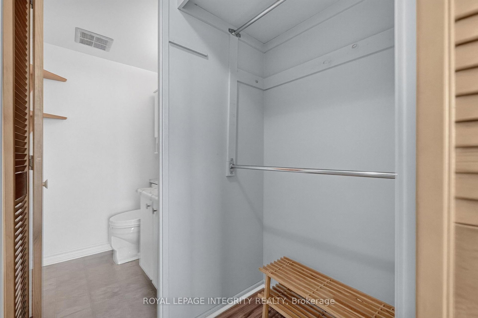 555 Brittany Drive • #PH8 • Ottawa, ON photo 20