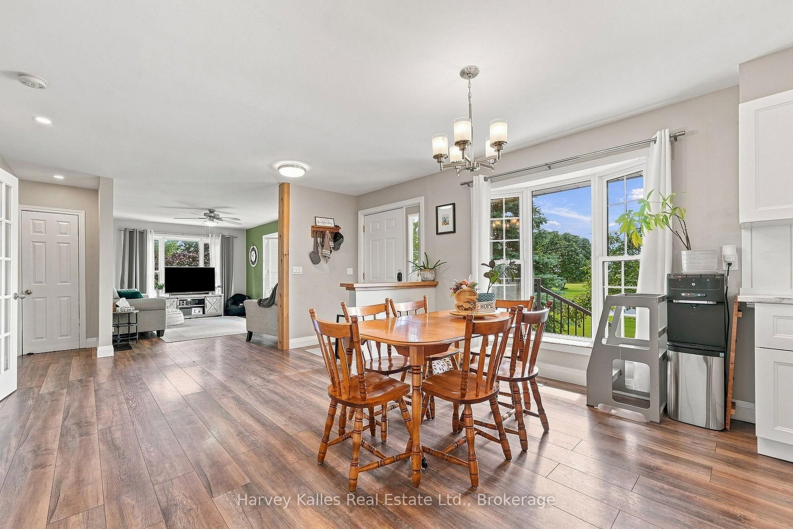 3437 County Rd 2 Road • Prince Edward County, ON photo 13