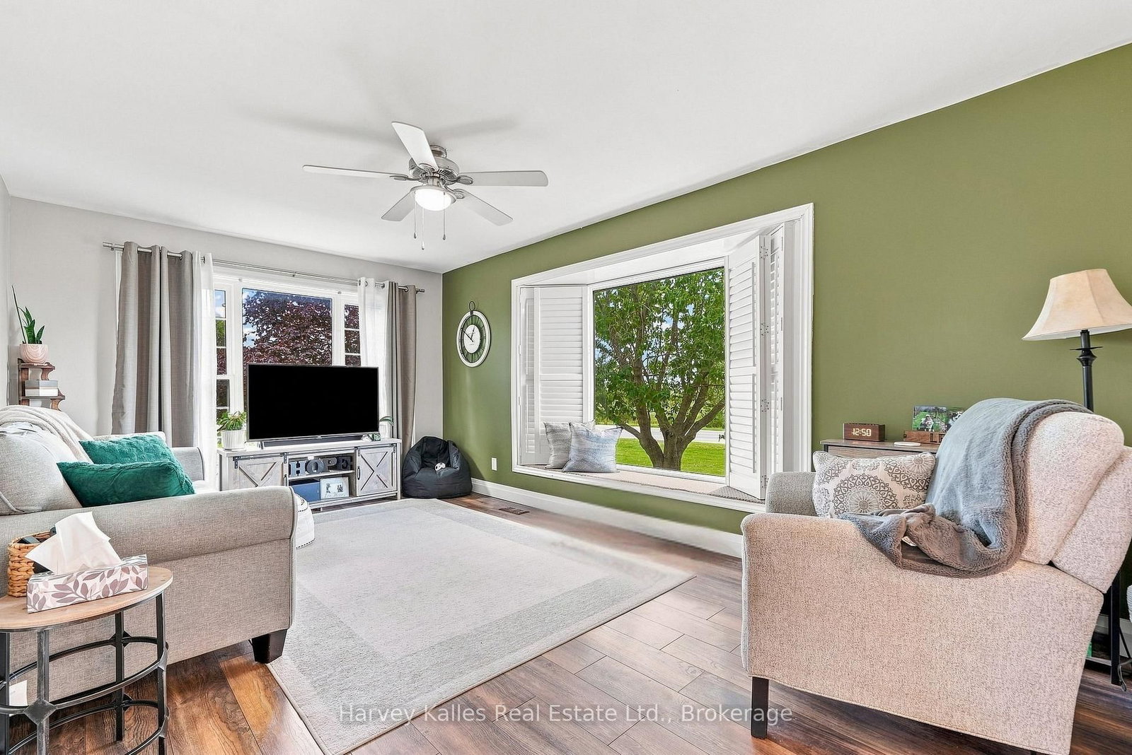 3437 County Rd 2 Road • Prince Edward County, ON photo 15