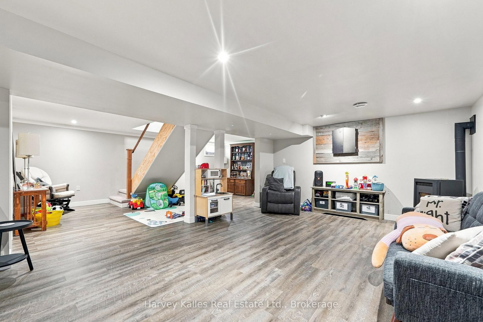 3437 County Rd 2 Road • Prince Edward County, ON photo 26