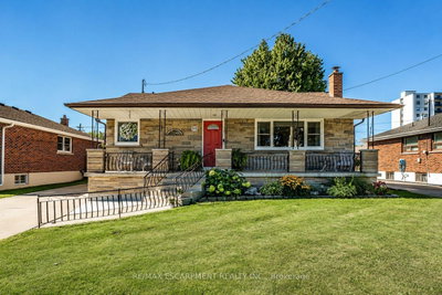 98 Duncombe Drive