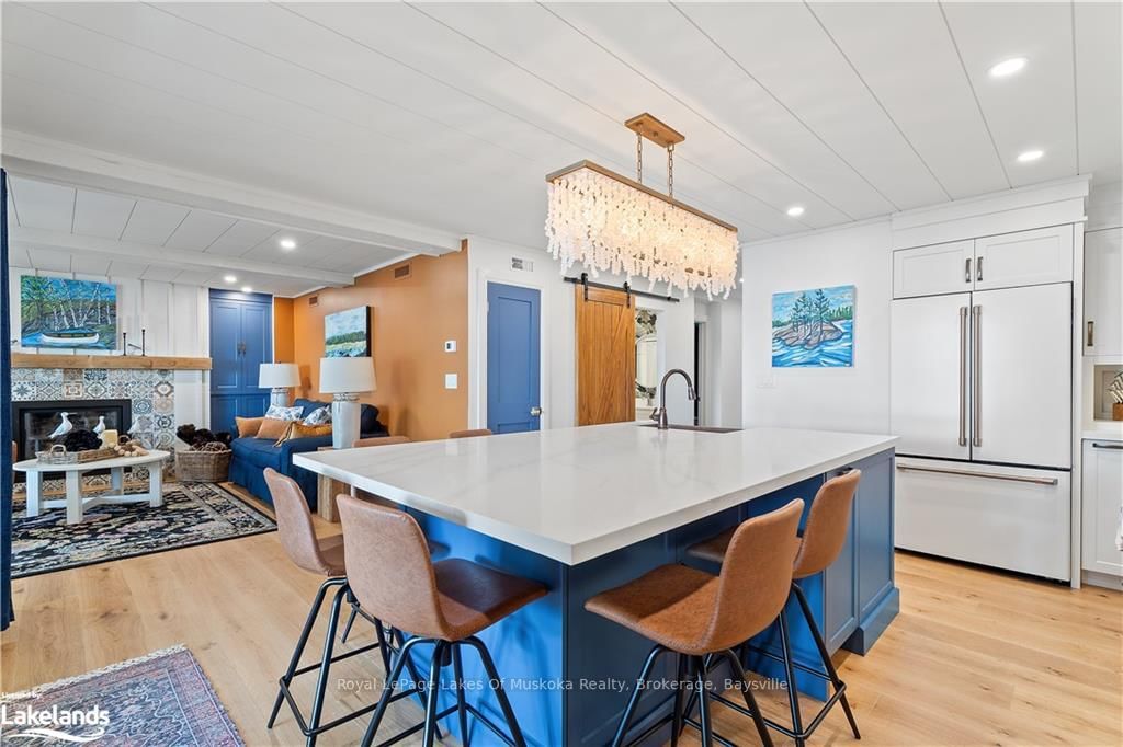 10 COVESIDE Drive • #106 • Huntsville, ON photo 11