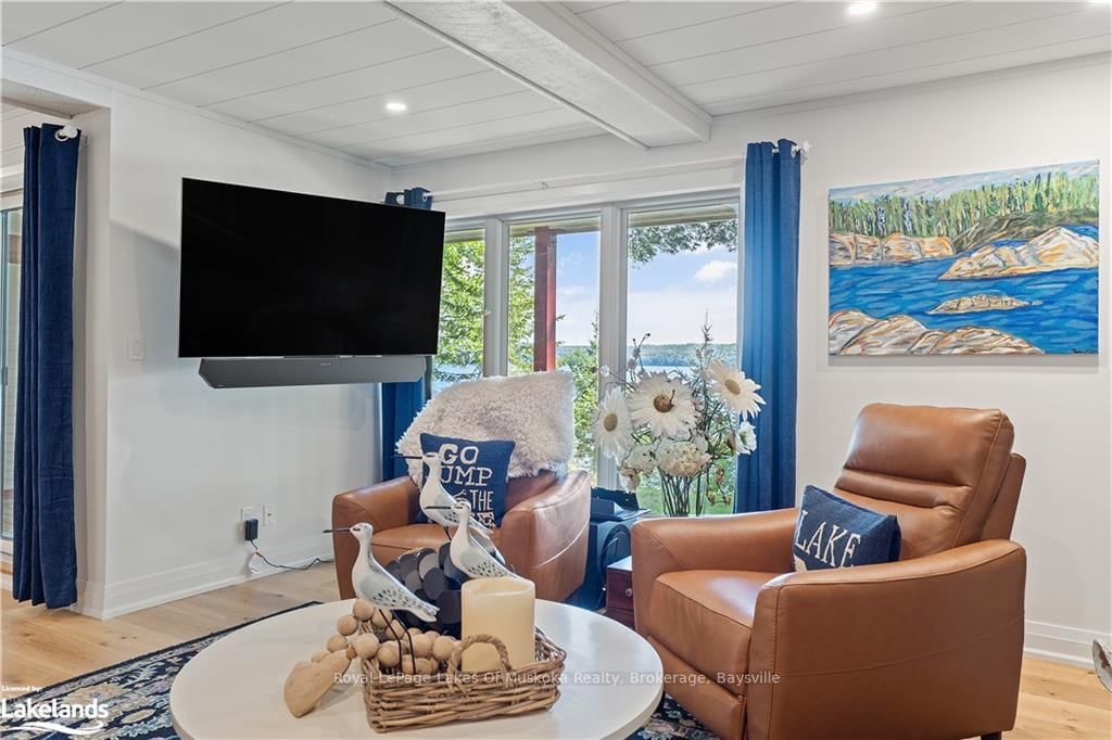 10 COVESIDE Drive • #106 • Huntsville, ON photo 17