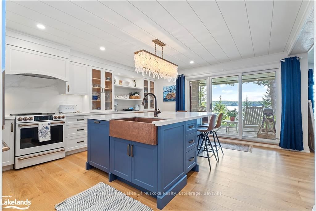 10 COVESIDE Drive • #106 • Huntsville, ON photo 3