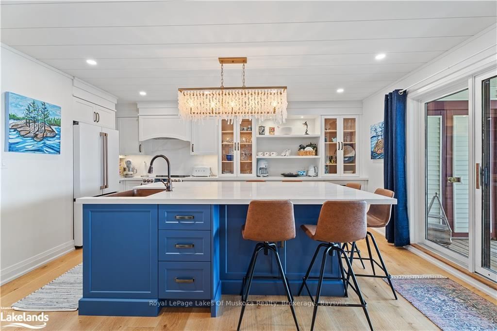 10 COVESIDE Drive • #106 • Huntsville, ON photo 9