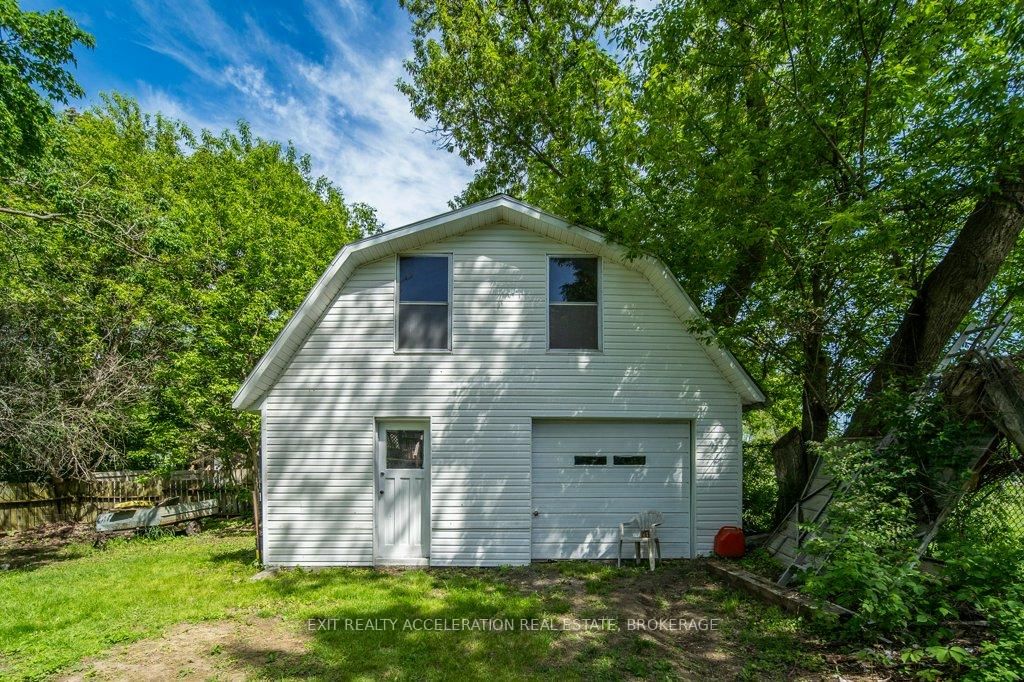 349 Stanley Street • Deseronto, ON photo 34