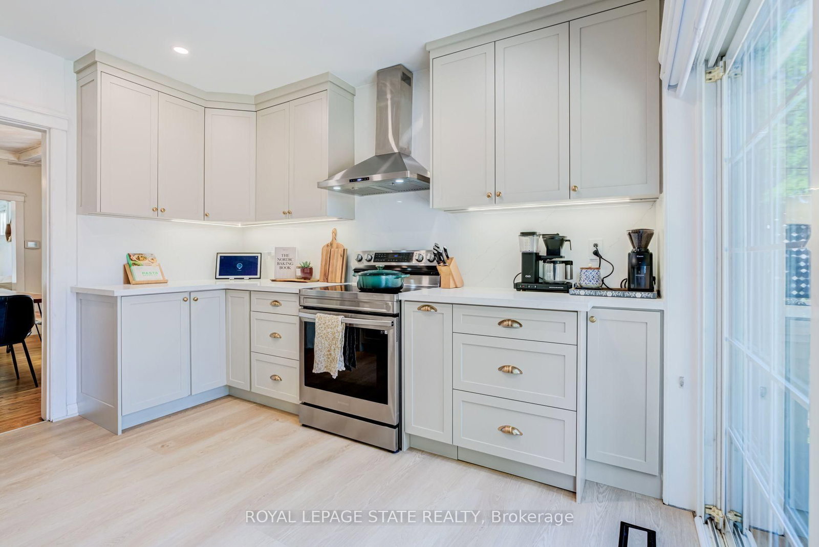 175 Rosslyn Avenue S • Hamilton, ON photo 17