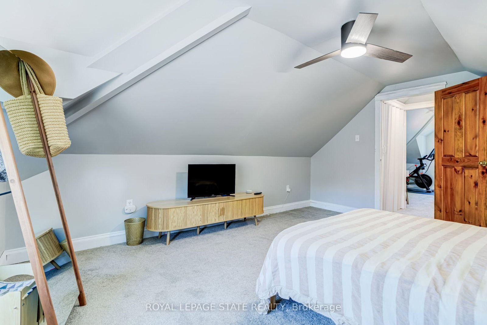 175 Rosslyn Avenue S • Hamilton, ON photo 29