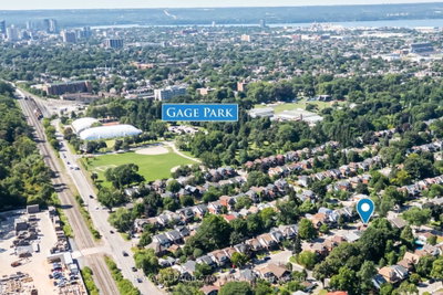 175 Rosslyn Avenue S • Hamilton, ON photo 3