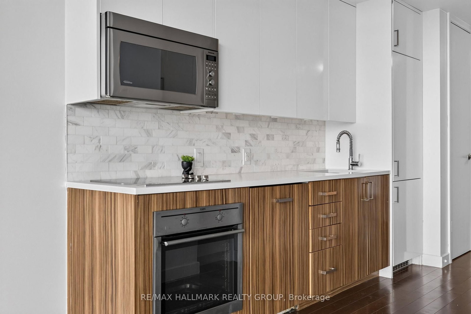 201 Parkdale Avenue • #807 • Ottawa, ON photo 19