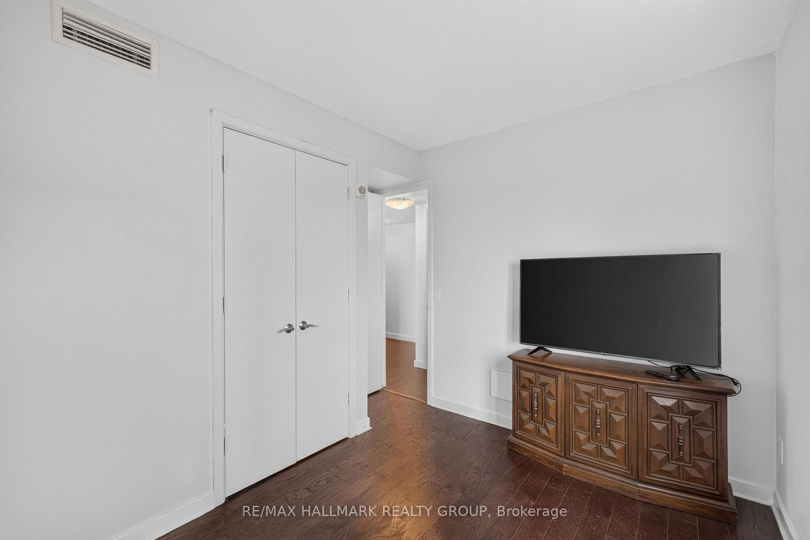 201 Parkdale Avenue • #807 • Ottawa, ON photo 29