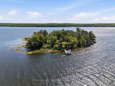 14C Boat  Launch Road • Madoc, ON photo 3