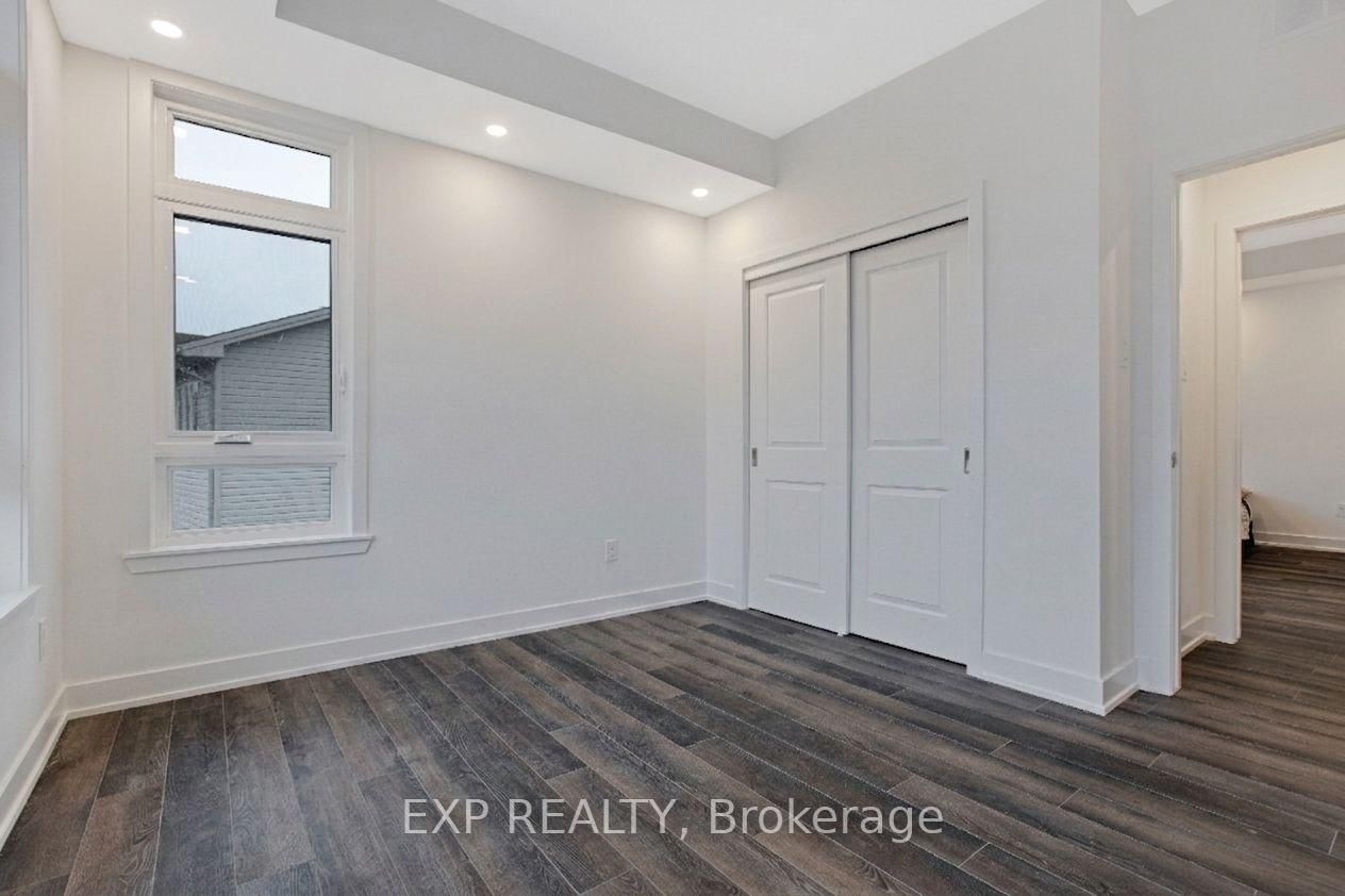 380 ROLLING MEADOW Crescent • #C • Ottawa, ON photo 21