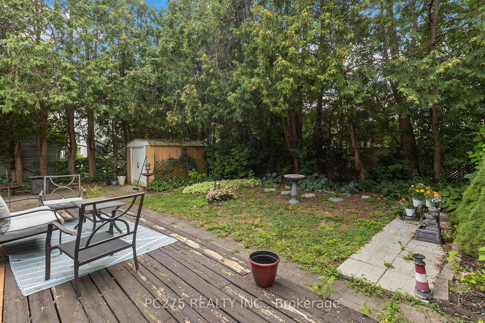 34 Oregon Road • London South, ON photo 33