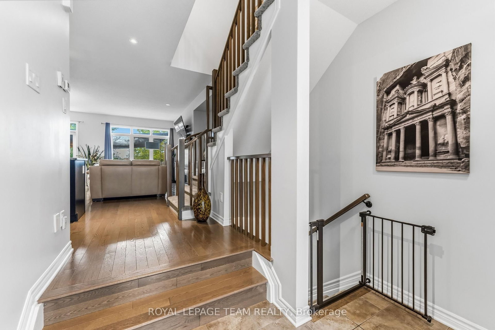 152 Mattingly Way • Ottawa, ON photo 4