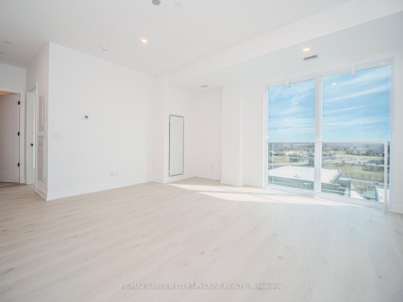 1311 - 57 CARLISLE Street