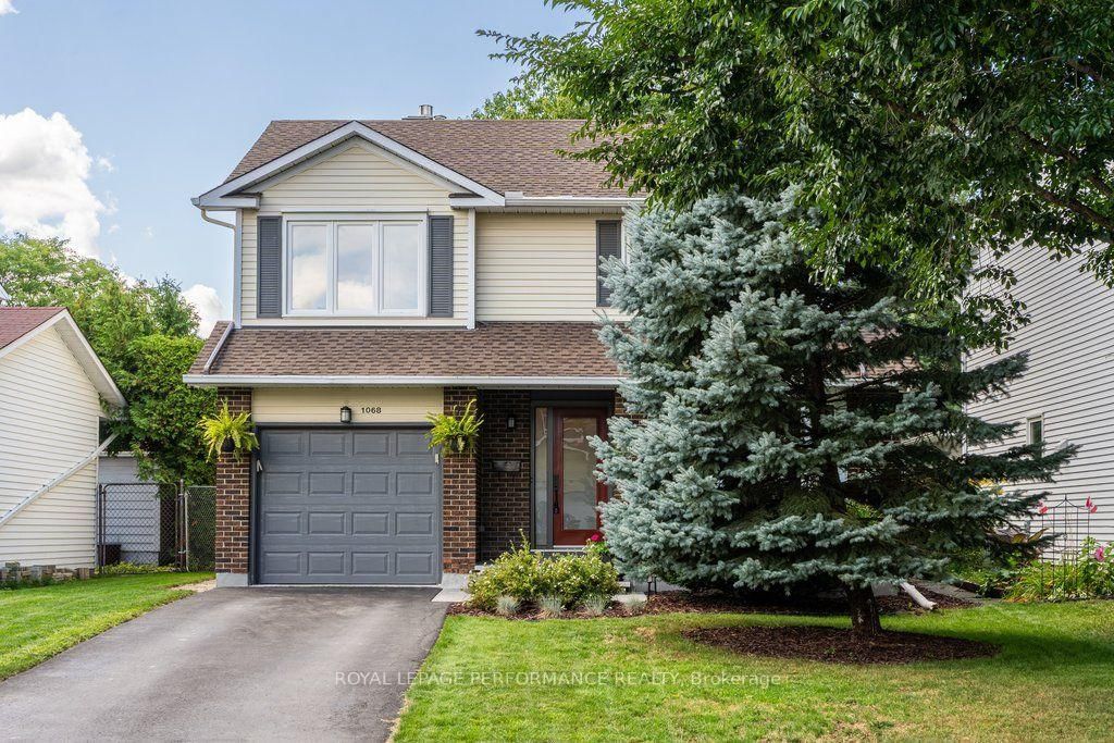 1068 St Germain Crescent • Ottawa, ON photo 1
