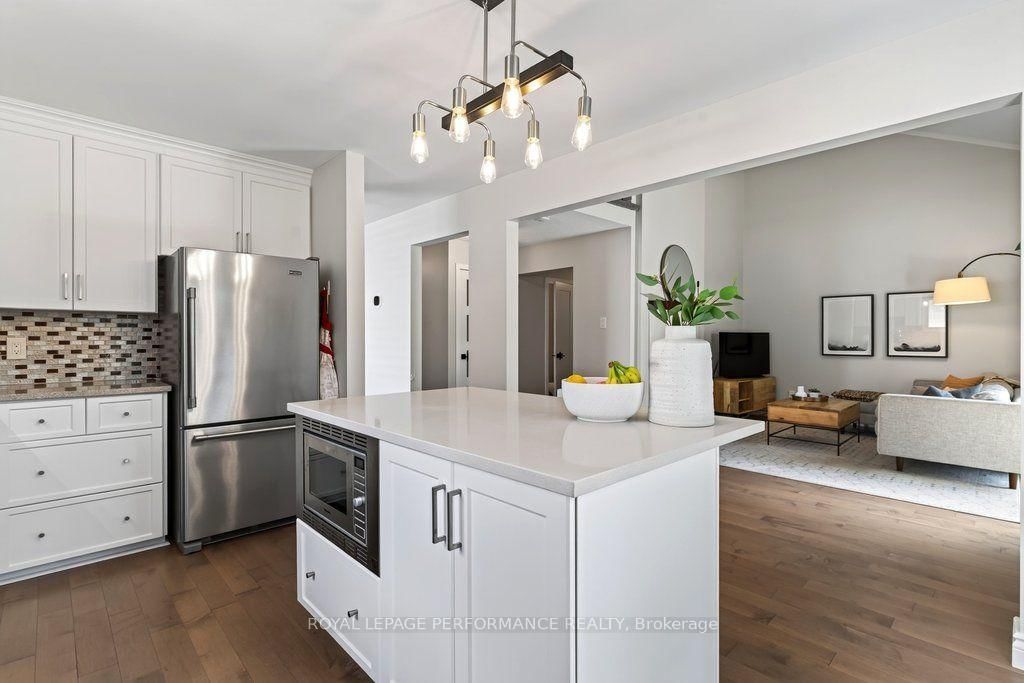 1068 St Germain Crescent • Ottawa, ON photo 13