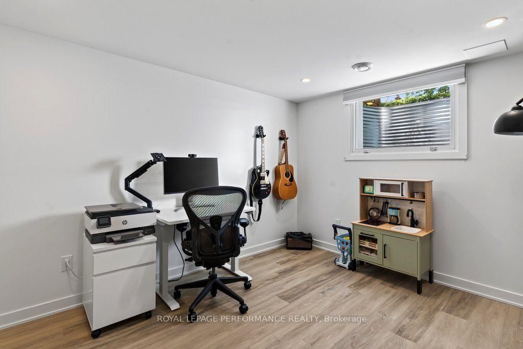 1068 St Germain Crescent • Ottawa, ON photo 39