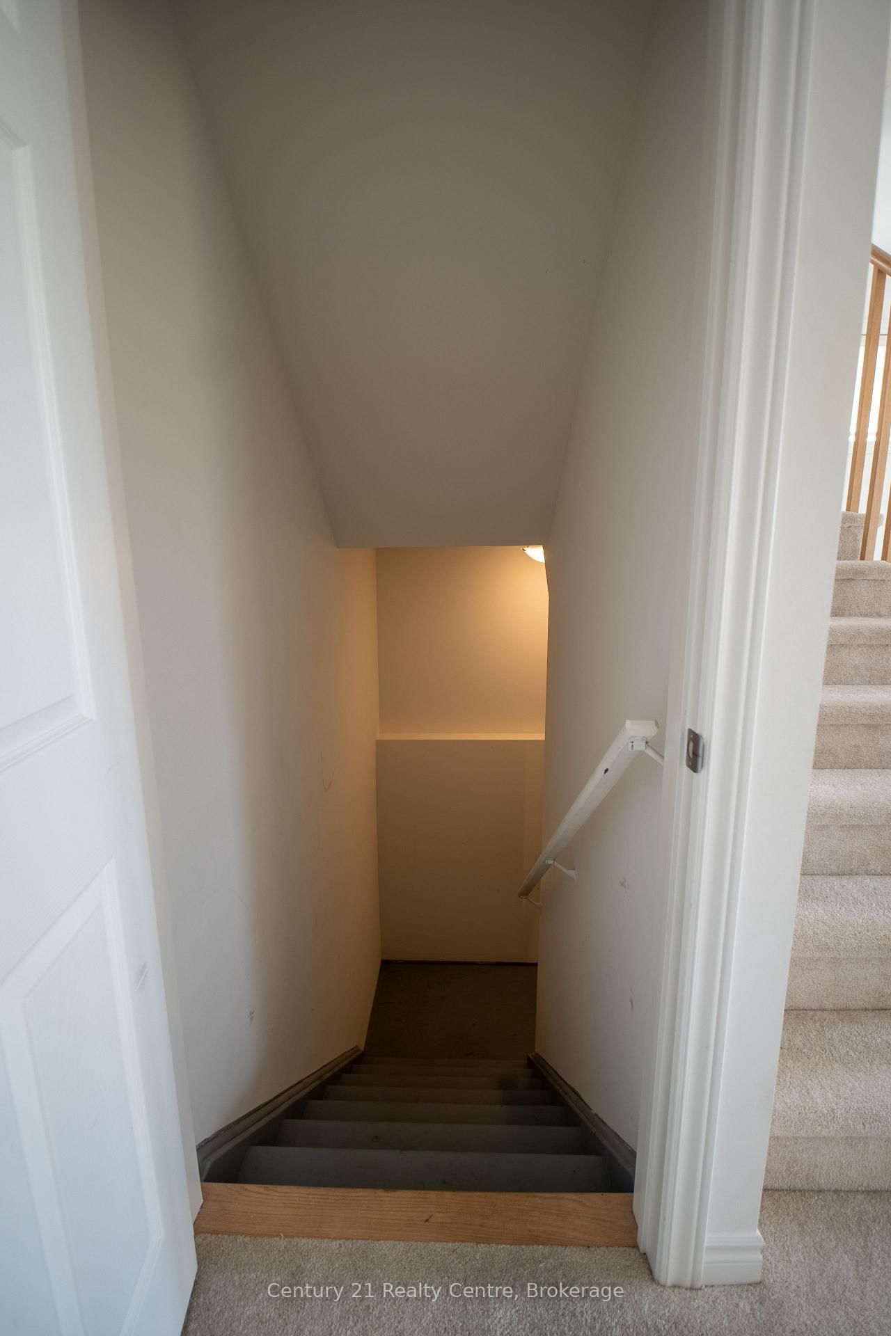 256 Rea Drive • Centre Wellington, ON photo 30