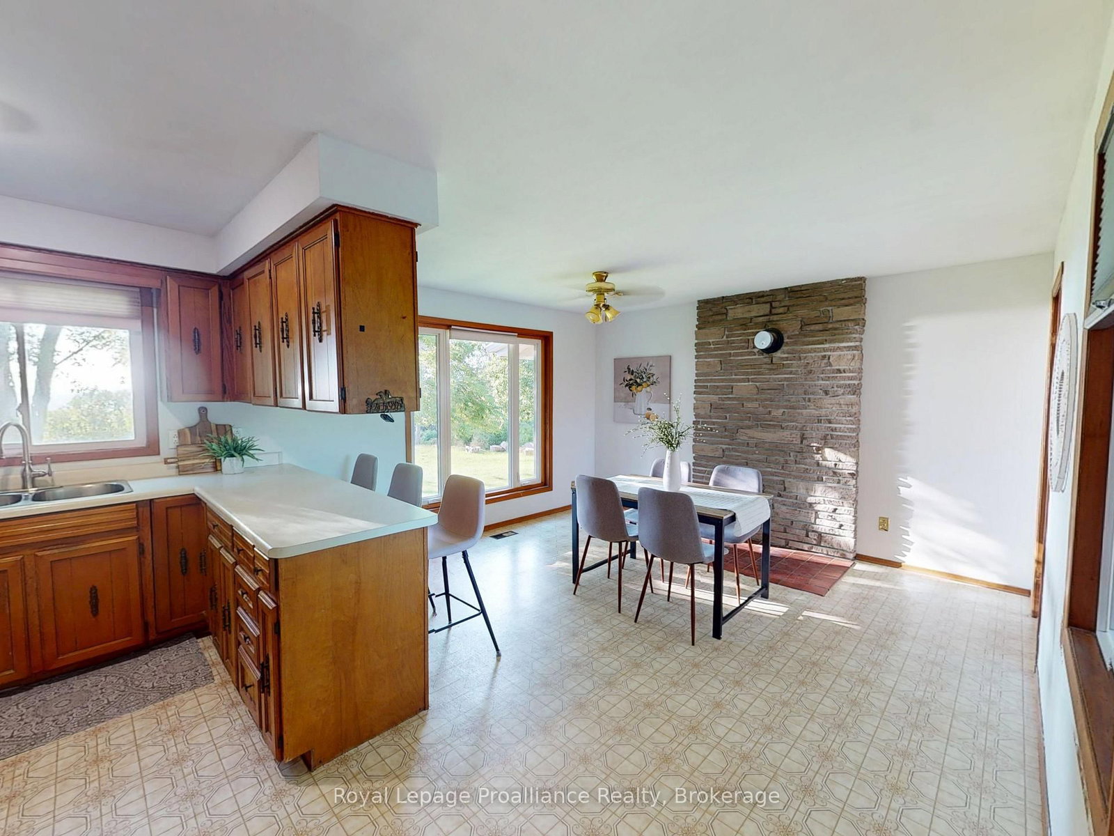 311E County Rd 29 Road • Prince Edward County, ON photo 9