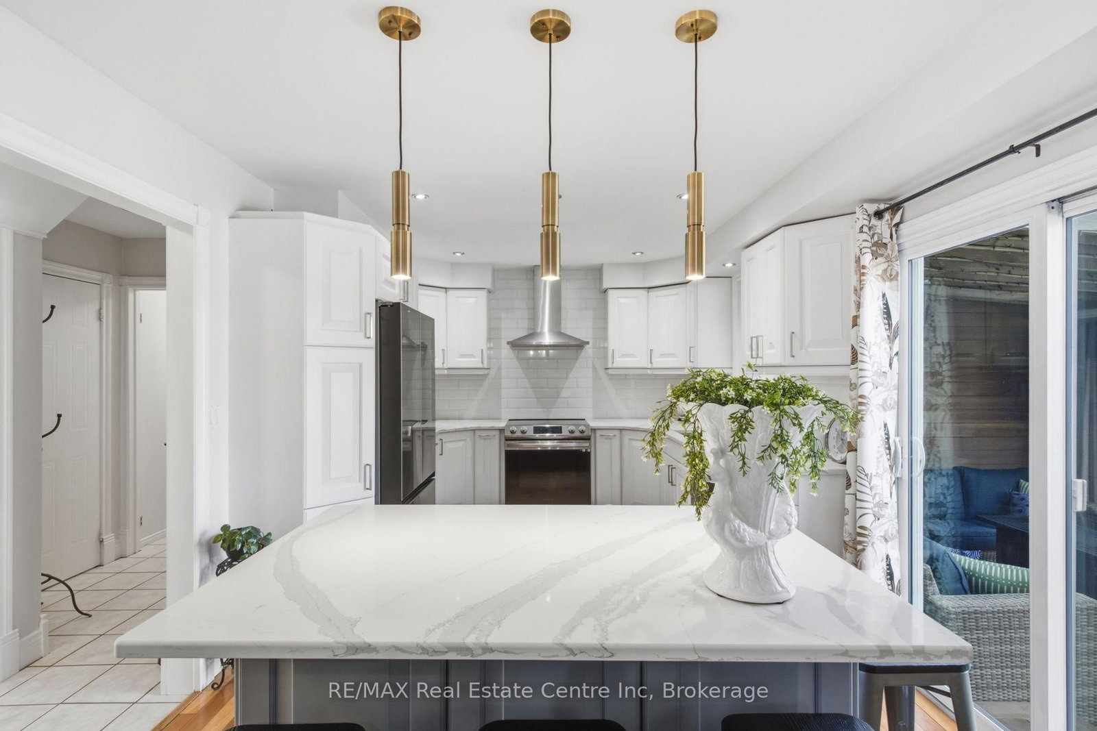451 Black Street • Centre Wellington, ON photo 12