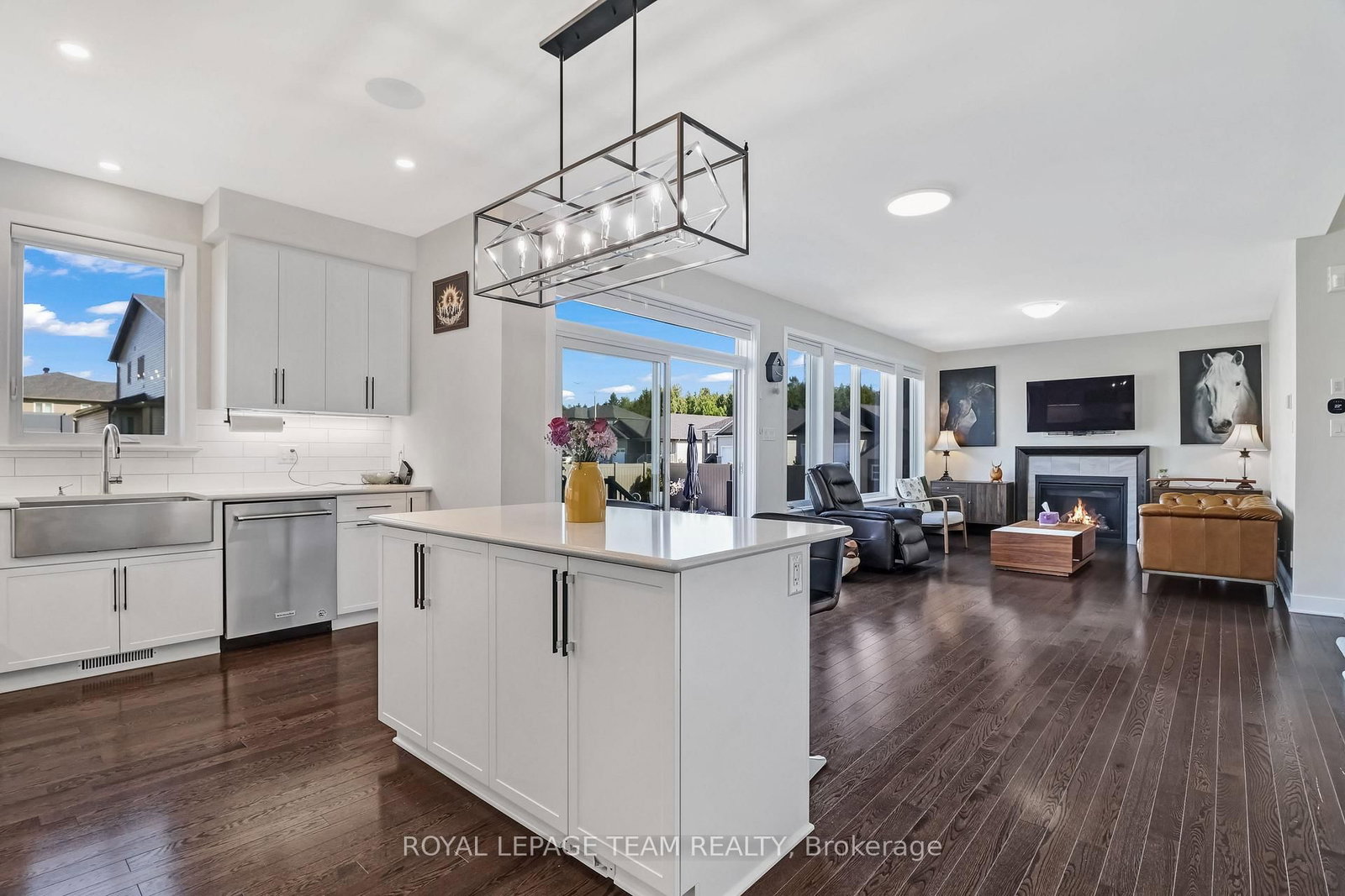 494 Central Park Boulevard • Russell, ON photo 10