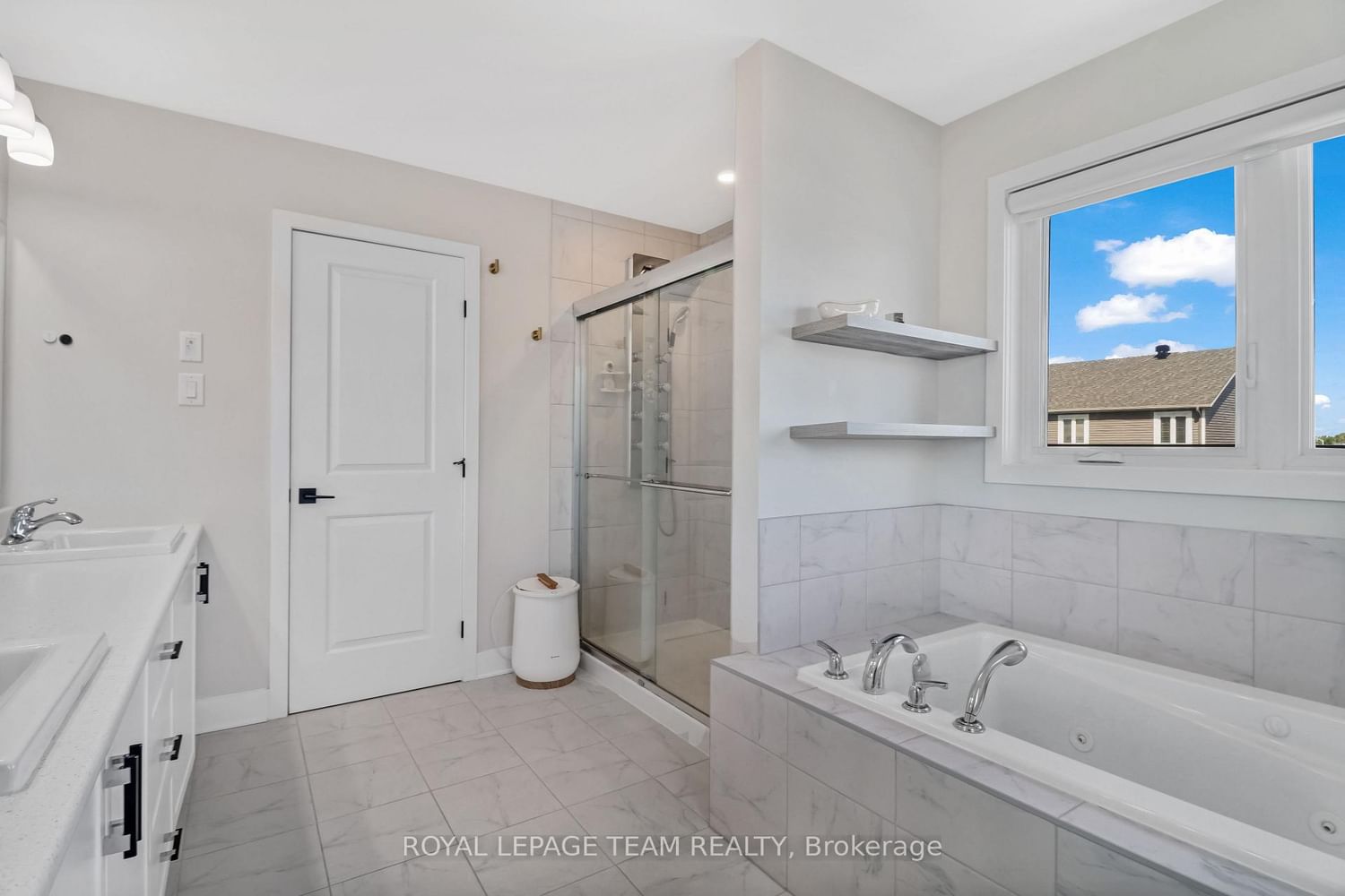 494 Central Park Boulevard • Russell, ON photo 22