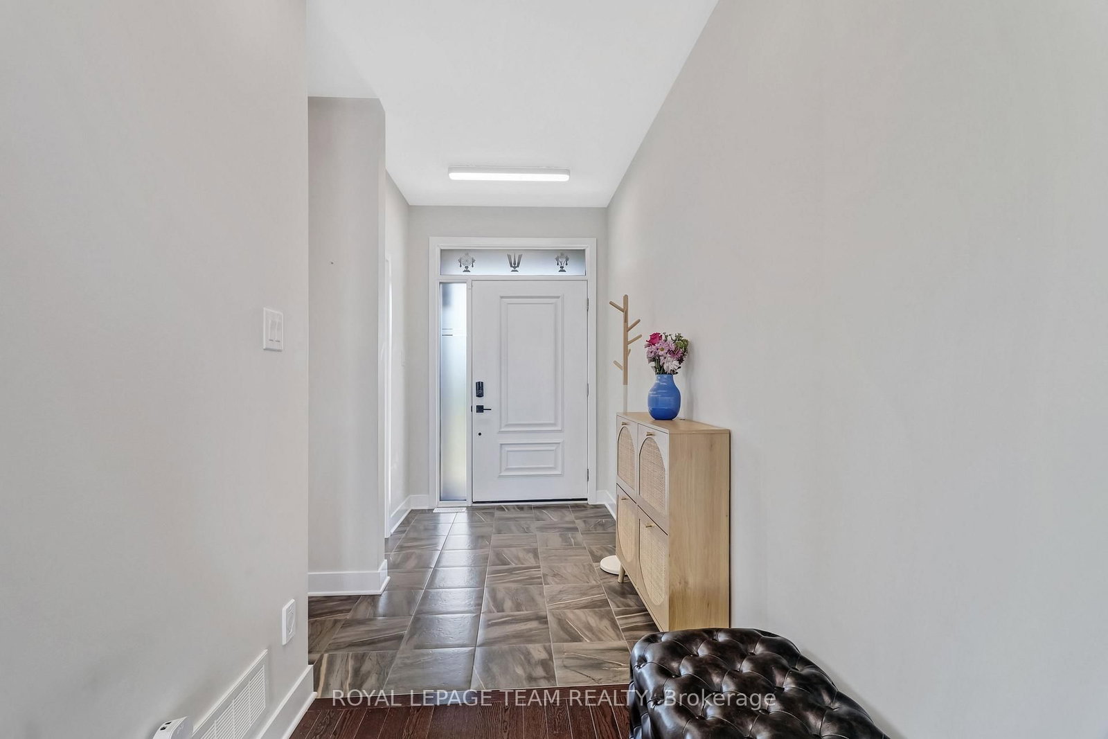 494 Central Park Boulevard • Russell, ON photo 5