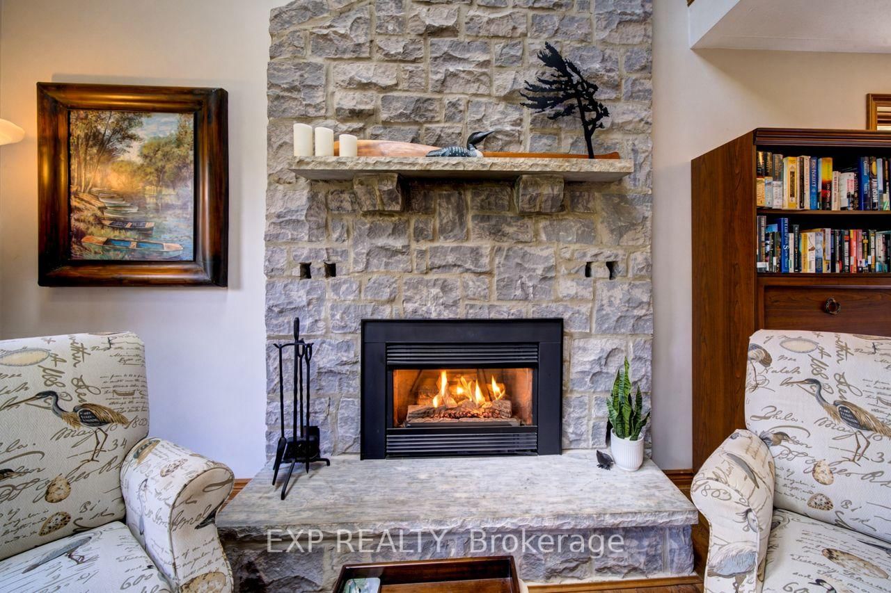 49 King Street W • Blue Mountains, ON photo 10
