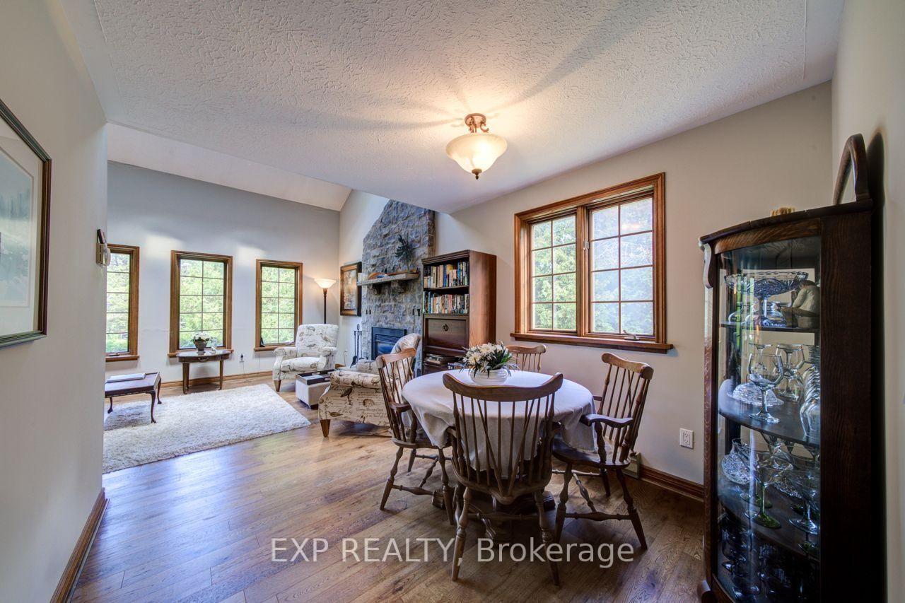 49 King Street W • Blue Mountains, ON photo 13