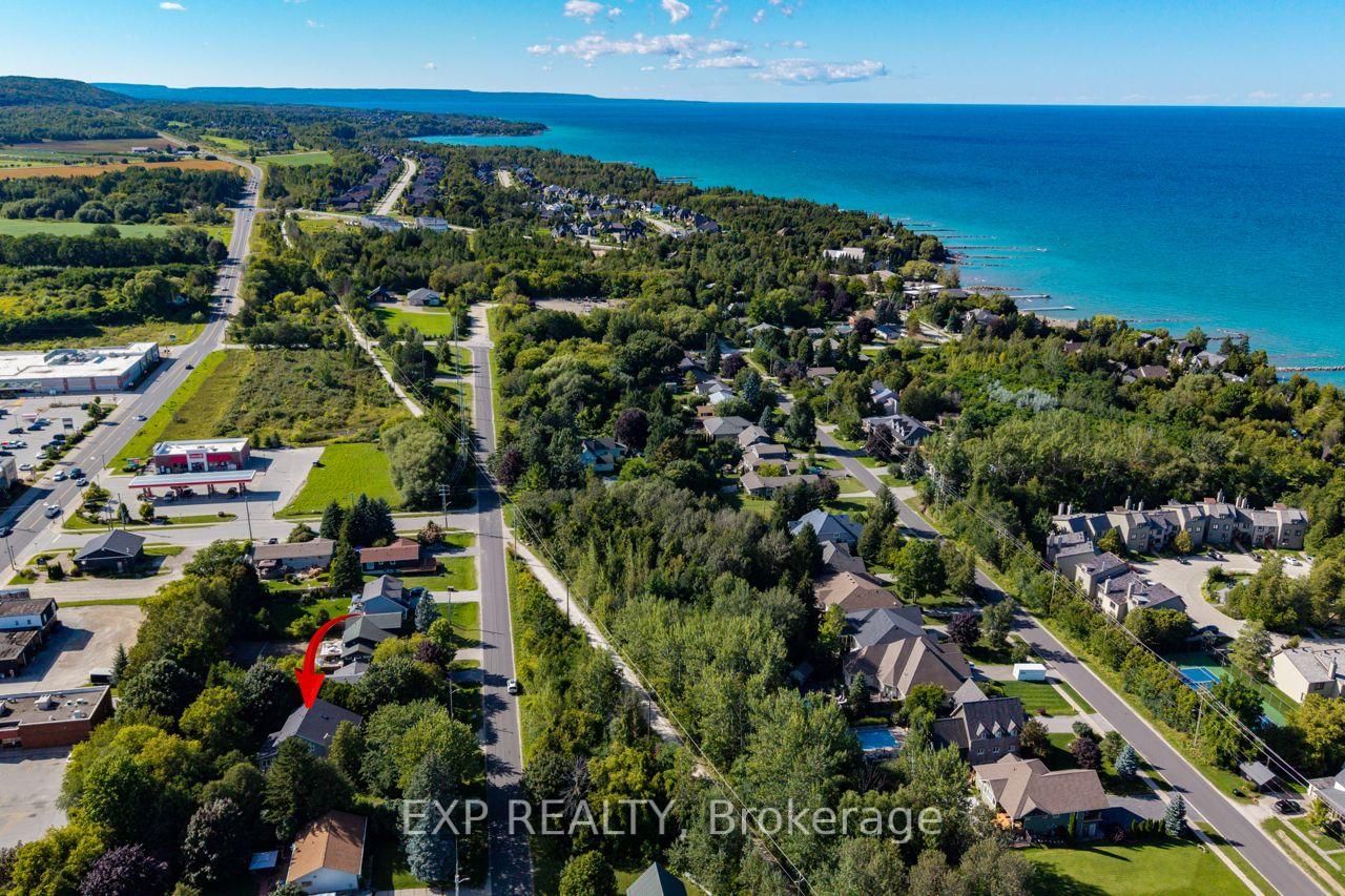 49 King Street W • Blue Mountains, ON photo 5