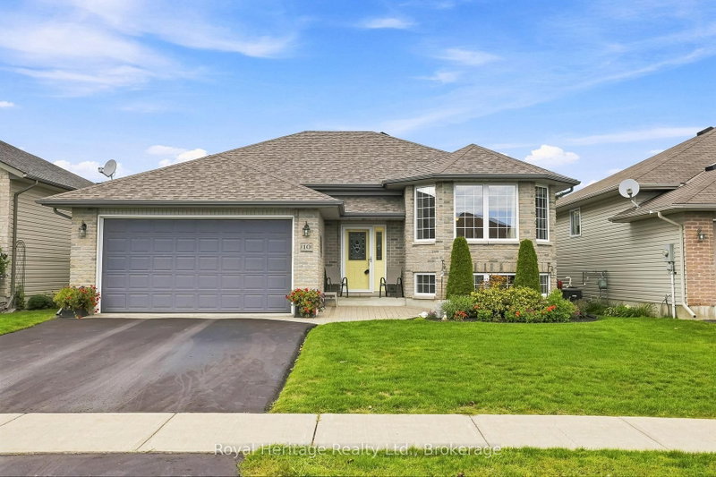 10 Fox Den Drive