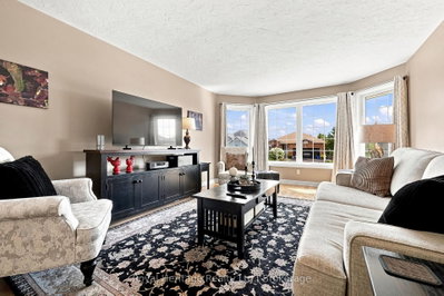 10 Fox Den Drive • Brighton, ON photo 4
