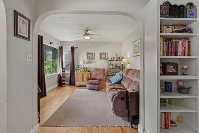 30 James Street • Smiths Falls, ON photo 4