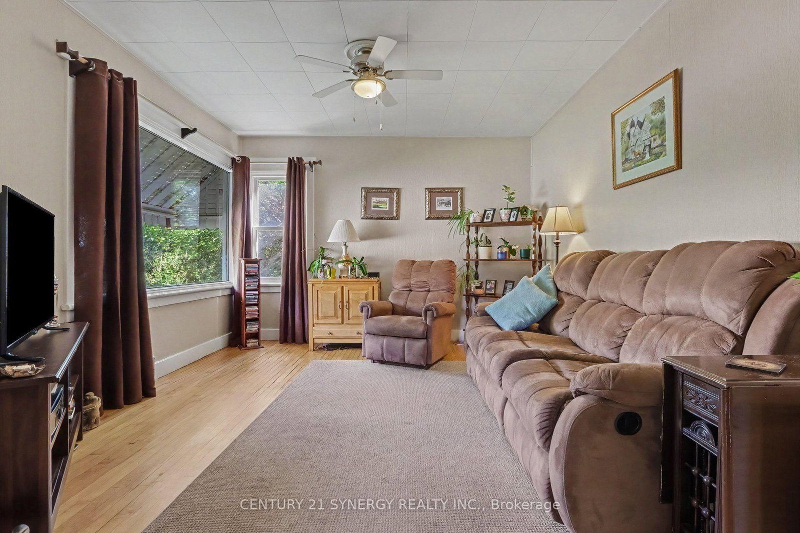 30 James Street • Smiths Falls, ON photo 5
