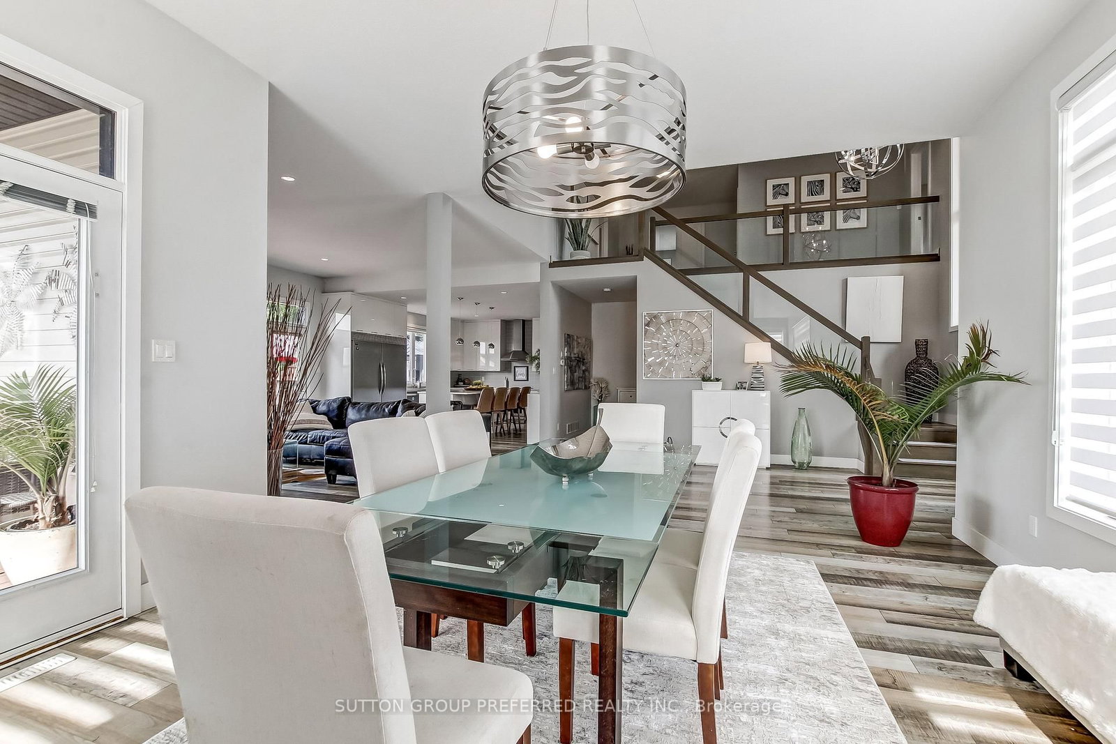 12 Grogast Court • Adelaide Metcalfe, ON photo 11